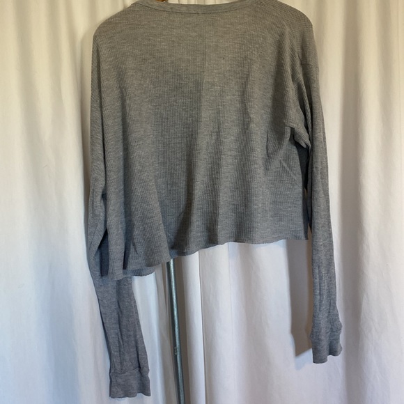 Grey brandy Melville top - Picture 4 of 4